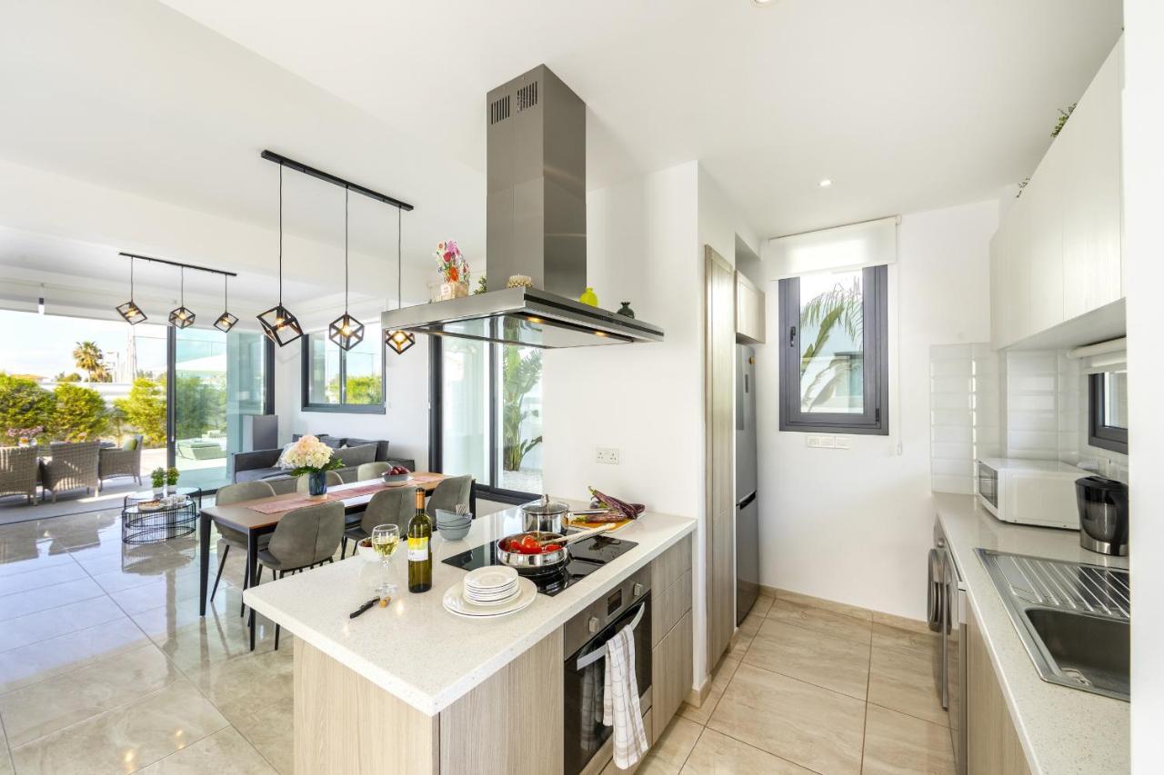 Pernera Beach Villa بروتاراس المظهر الخارجي الصورة